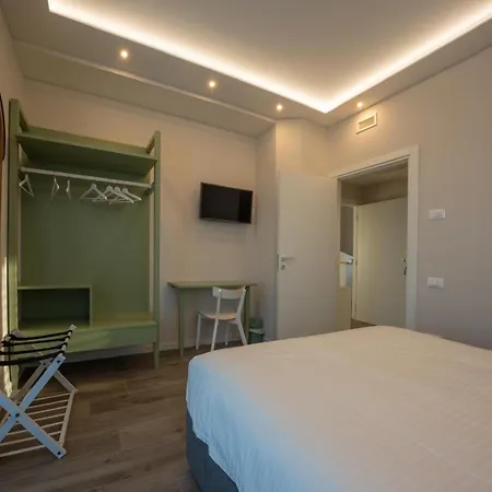 Domusbiri 4* Bracciano (Rome)