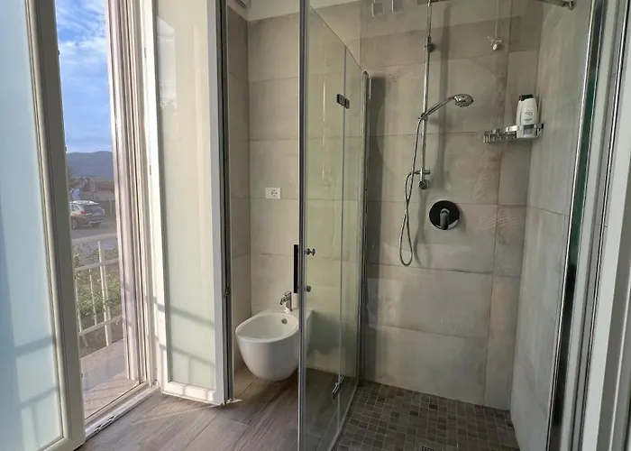 Πανσιόν Domusbiri